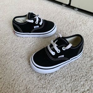 Vans Black Low Top Canvas Toddler Shoes Size 5